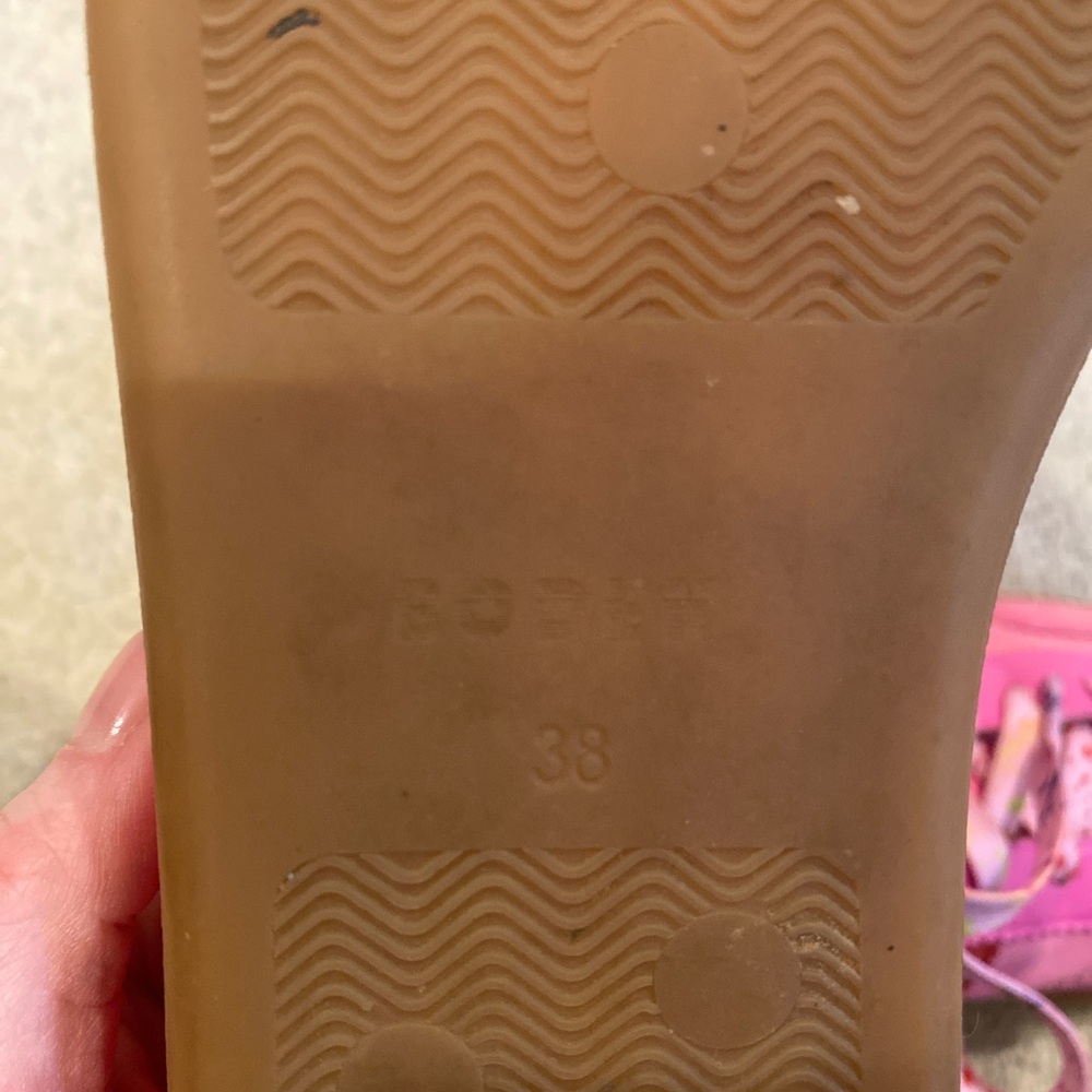 Pink and Red Women's Sneakers - Picture 6 of 7